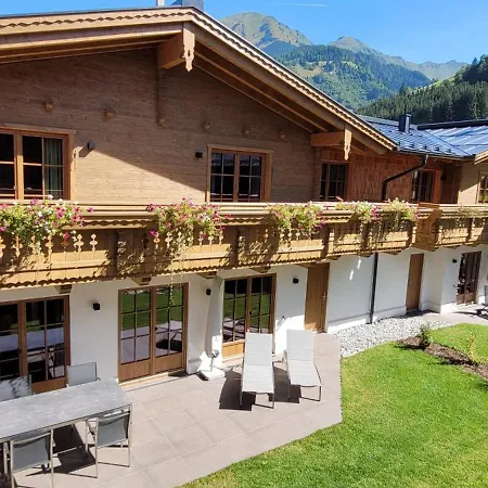 Holiday home Hochalmbahnen 1-19, Maislaufeldweg 1s *